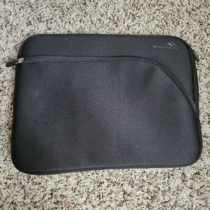 Sleek Black Neoprene Tablet Sleeve with Diagonal Zipper